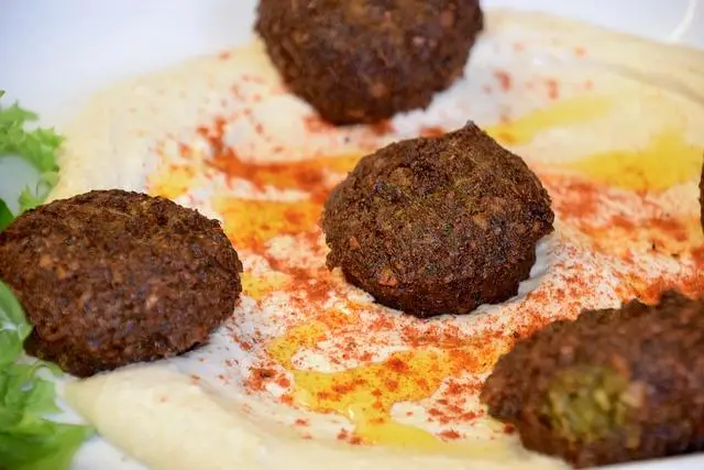 פלאפל מעוז (Maoz Falafel)