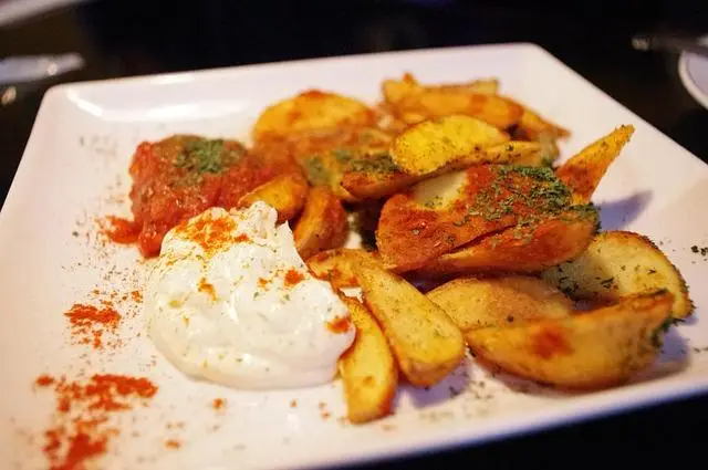 🍽️ Tumatey