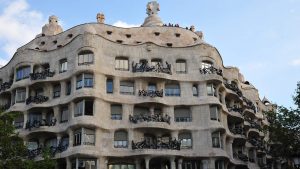 מסעדות ליד מלון Guitart Grand Passage בברצלונה: טאפאס במונטנר, באישמפלה ואופציות כשרות